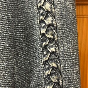 Old Navy Women's Blue Flare Jeans with Side Pattern